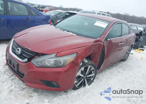 2017 Nissan Altima 2.5 Sr из США, поврежденный, VIN 1N4AL3AP1HC153835